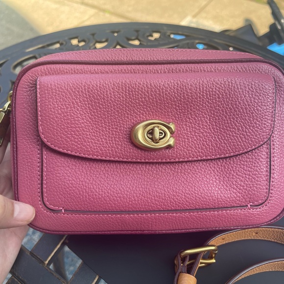 SOLD EUC Coach Willow Crossbody - Picture 2 of 10